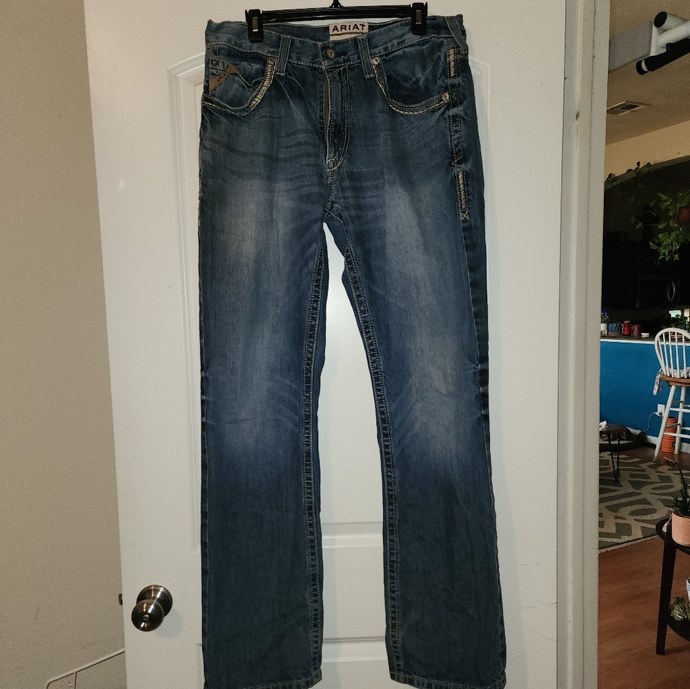 Ariat M5 straight fit